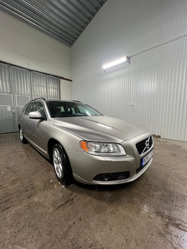 Volvo V70 2013 – bild 3