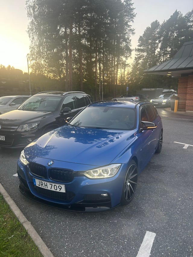 BMW 318d 2015