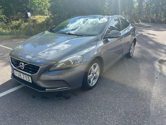 Volvo V40 2016