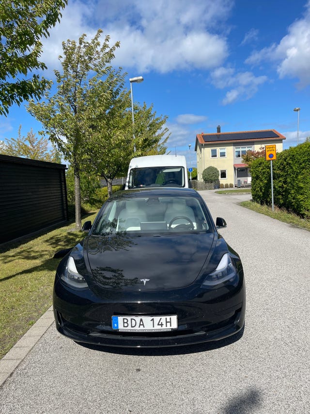 Tesla Model 3 2020