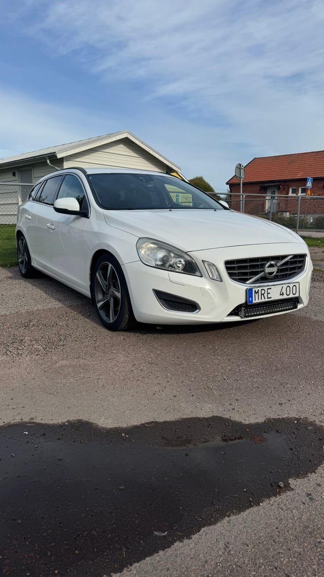 Volvo V60 2011