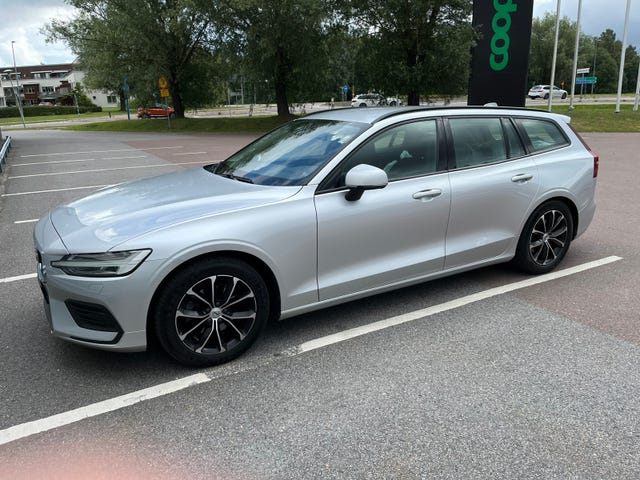 Volvo V60 2019