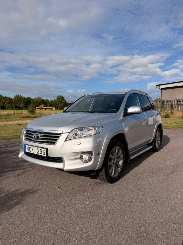Toyota RAV4 2012