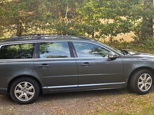 Volvo V70 2011