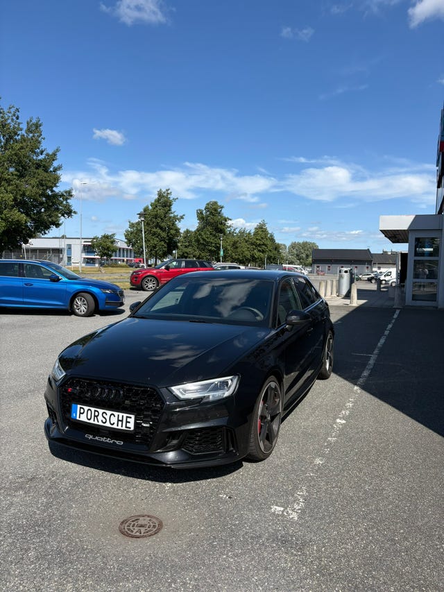 Audi RS3 2019