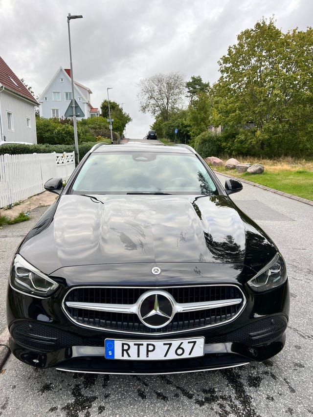 Mercedes-Benz C300 2023
