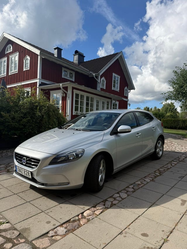 Volvo V40 2016