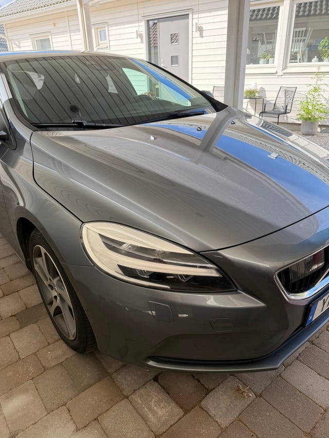 Volvo V40 2017