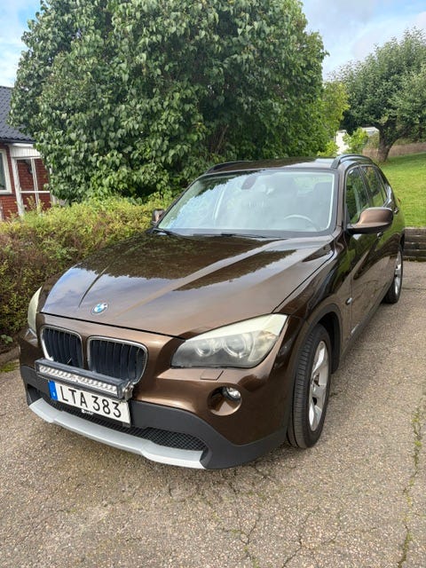 BMW X1 2011