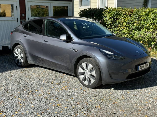 Tesla Model Y 2022