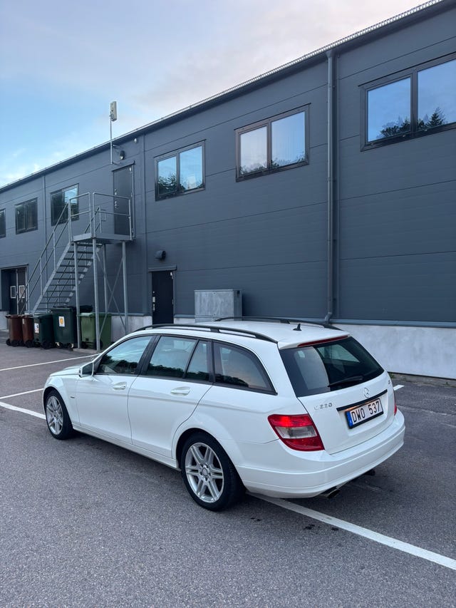 Mercedes-Benz C220 2009