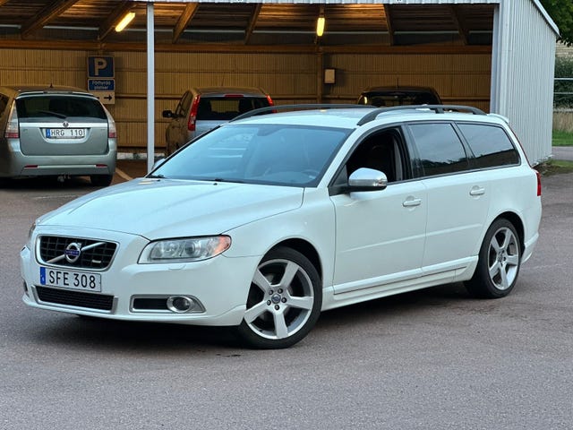 Volvo V70 2011