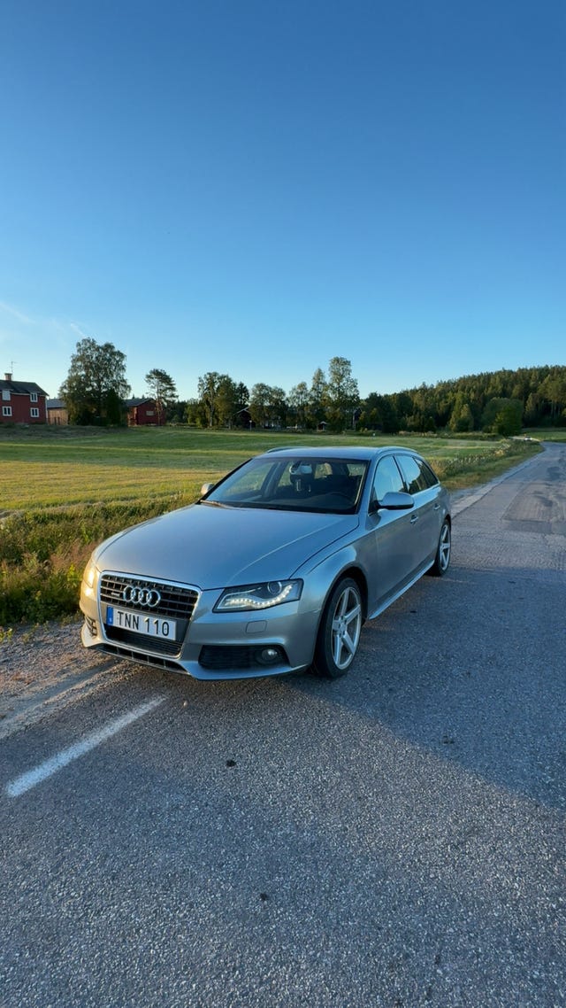 Audi A4 2011