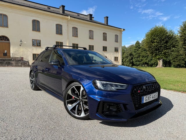 Audi RS4 2019