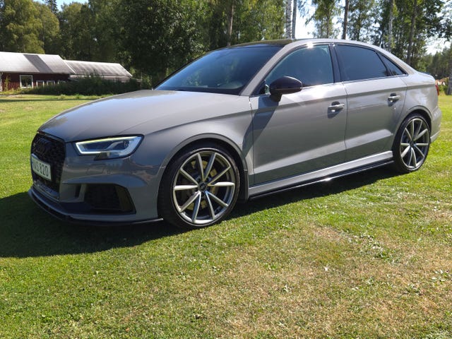 Audi RS3 2018