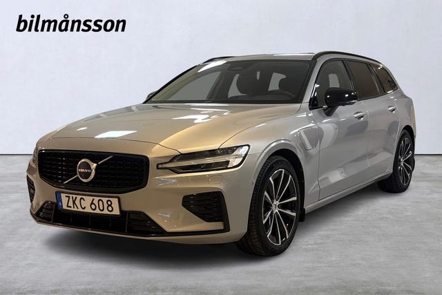 Volvo V60 2025