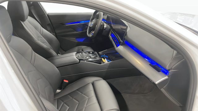 BMW 530e 2026 – bild 3