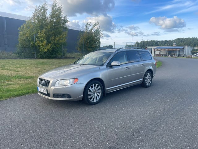 Volvo V70 2008