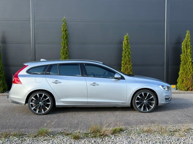 Volvo V60 2014