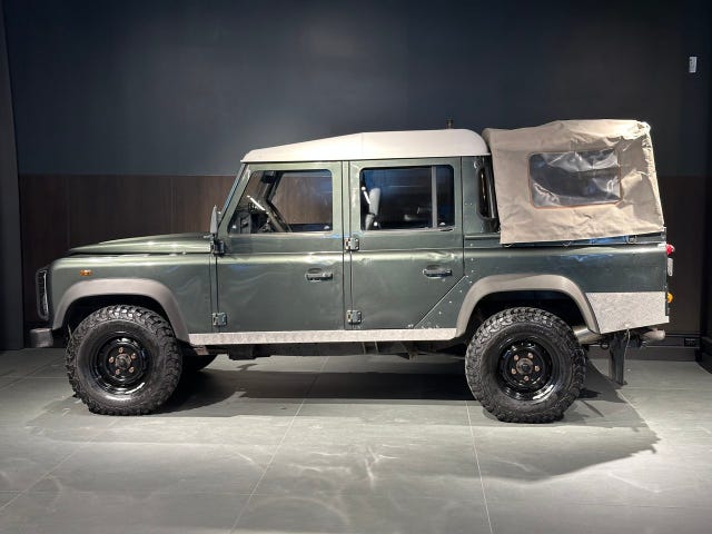 Land Rover Defender 110 2005