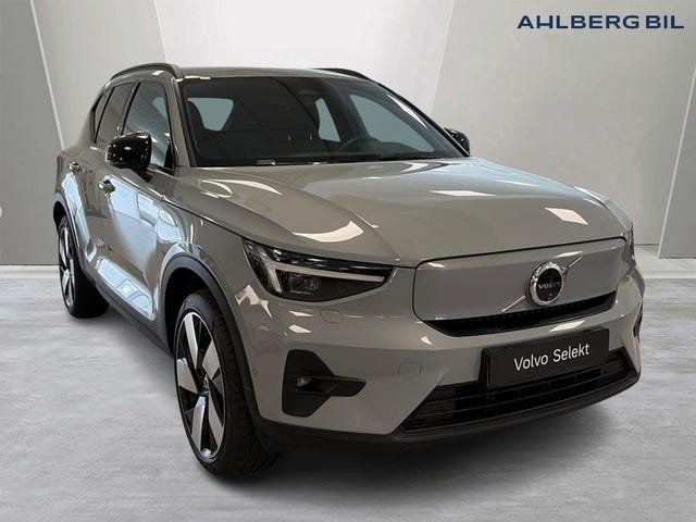 Volvo EX40 2025