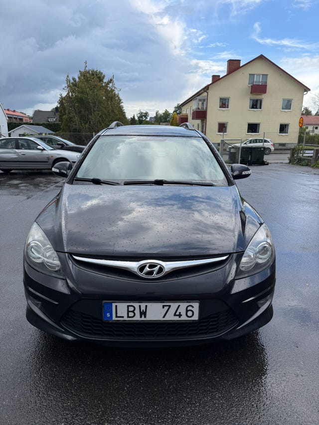 Hyundai i30 2011