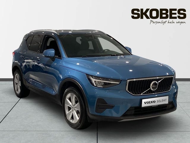 Volvo XC40 2025
