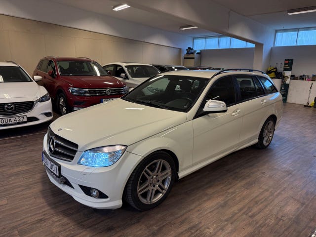 Mercedes-Benz C200 2009