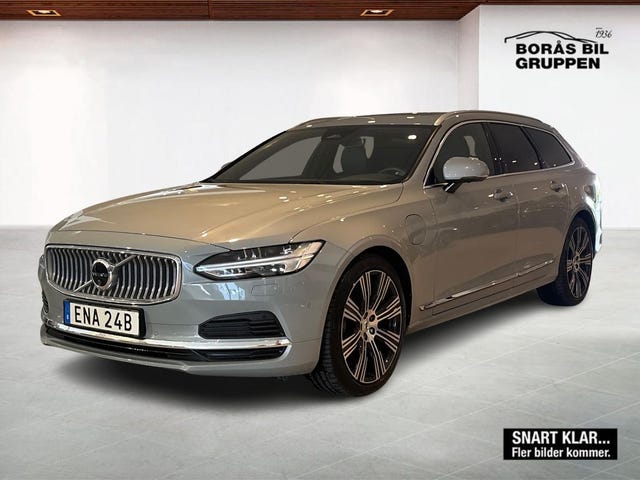 Volvo V90 2024