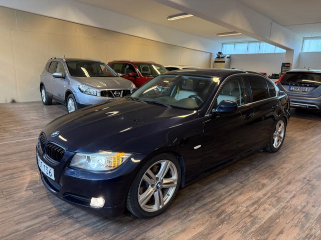 BMW 325i 2010