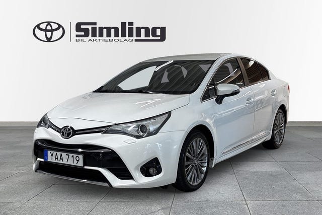 Toyota Avensis 2016