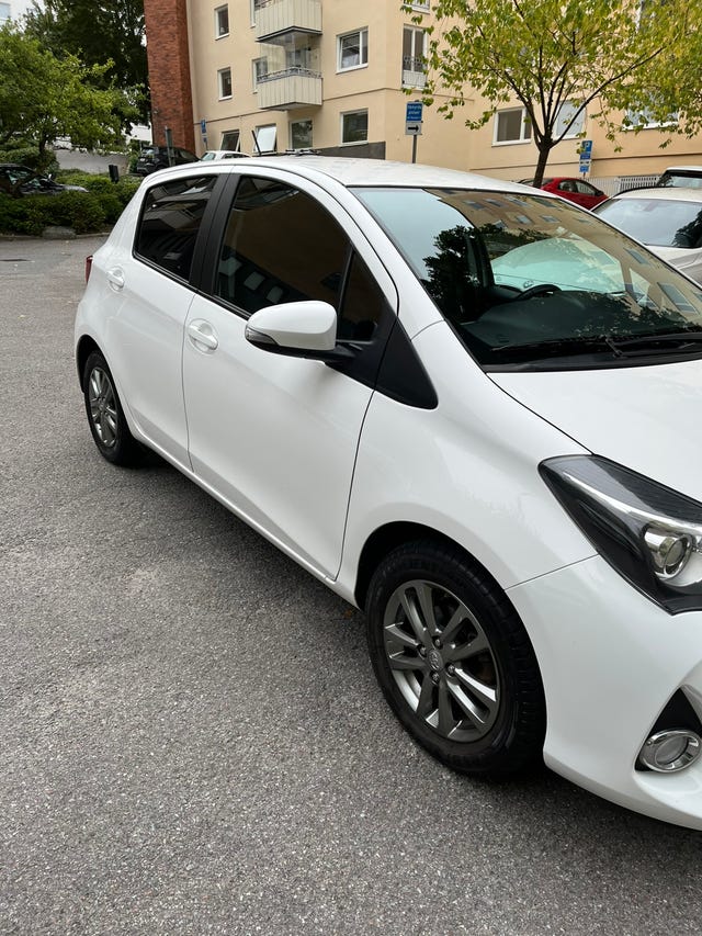 Toyota Yaris 2016