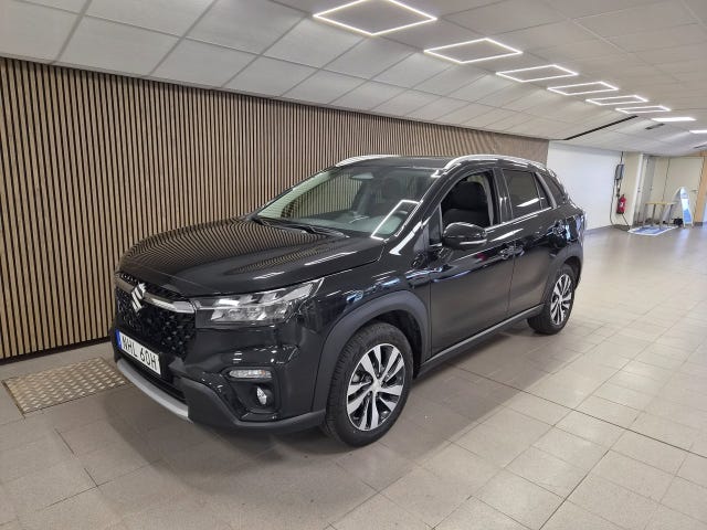 Suzuki S-Cross 2025