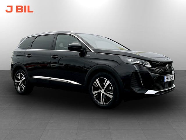 Peugeot 5008 2021