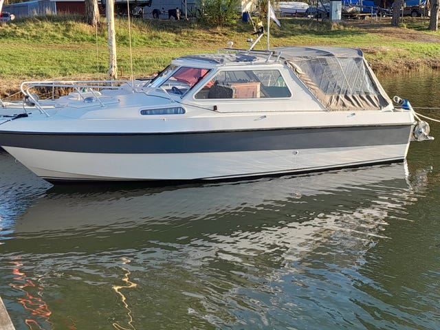 Flipper 700 diesel