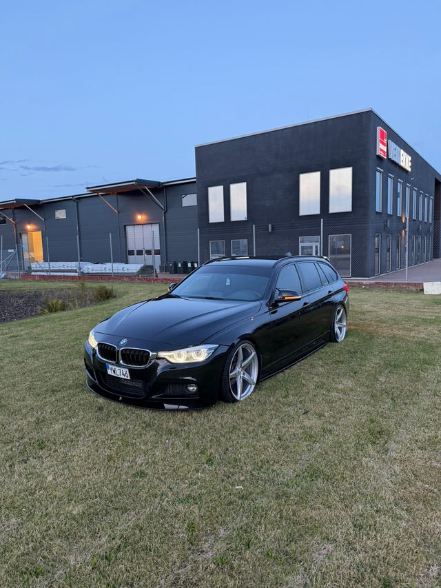 BMW 320d 2017