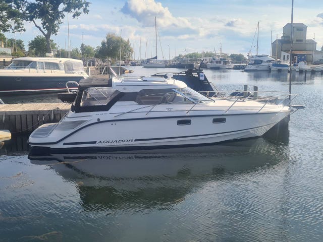 Aquador 28 HT  Mercruiser/ Mercury V6 3.0 2022