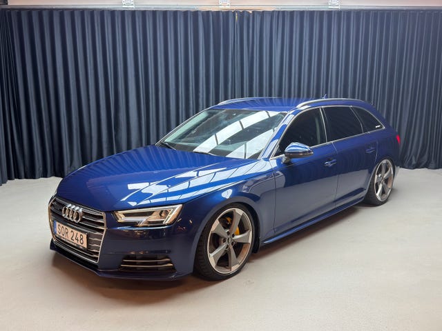 Audi A4 2016