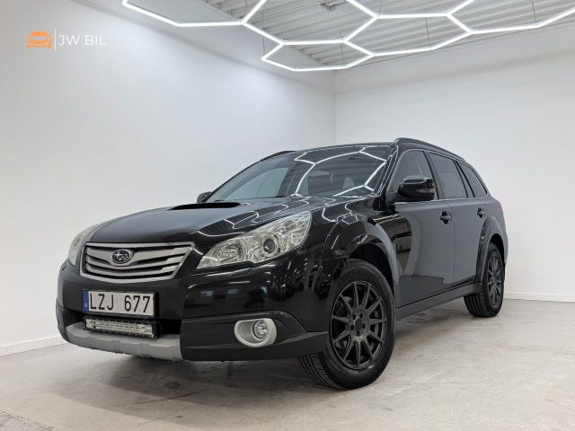 Subaru Outback 2011