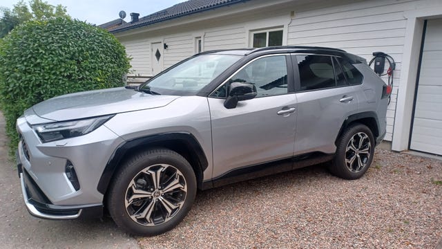 Toyota RAV4 2025