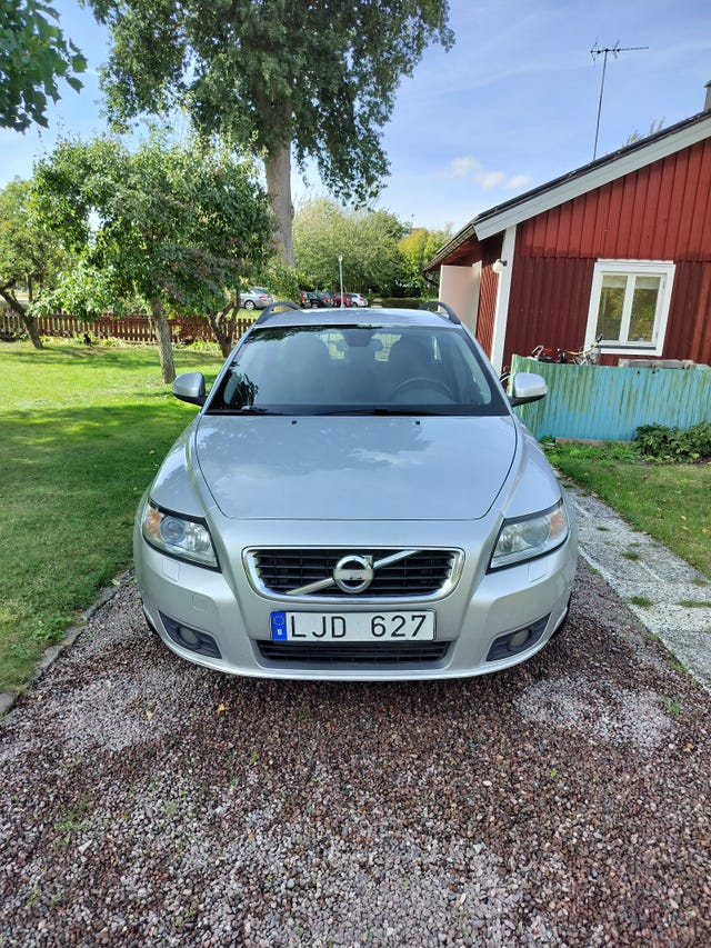 Volvo V50 2011