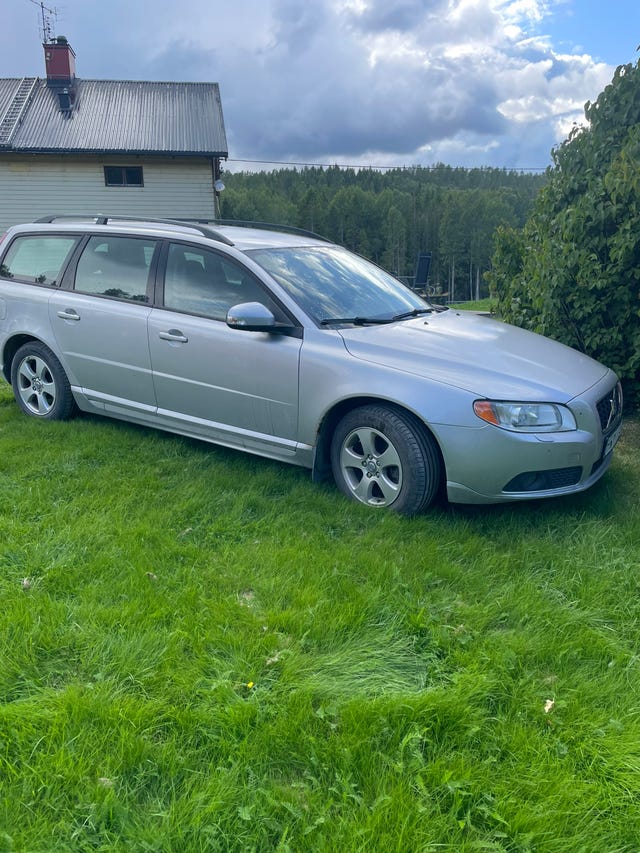 Volvo V70 2009