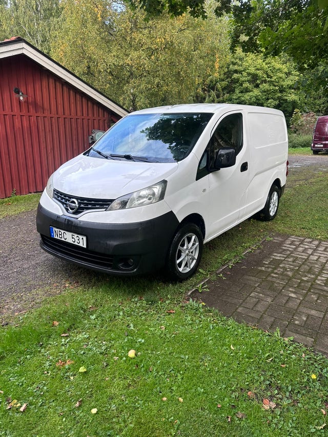 Nissan NV200 2011