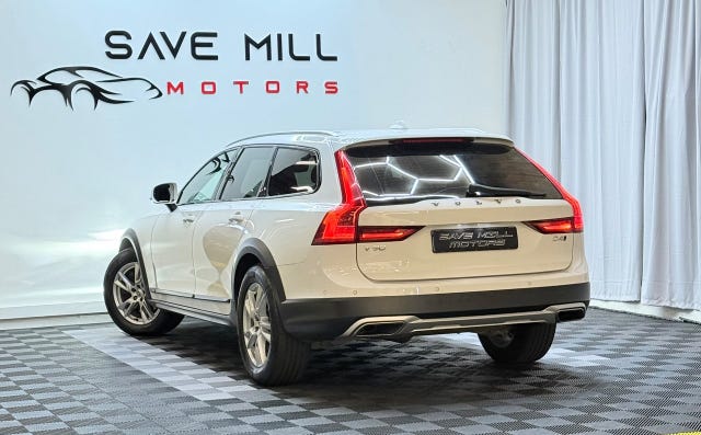 Volvo V90 Cross Country 2018 – bild 4