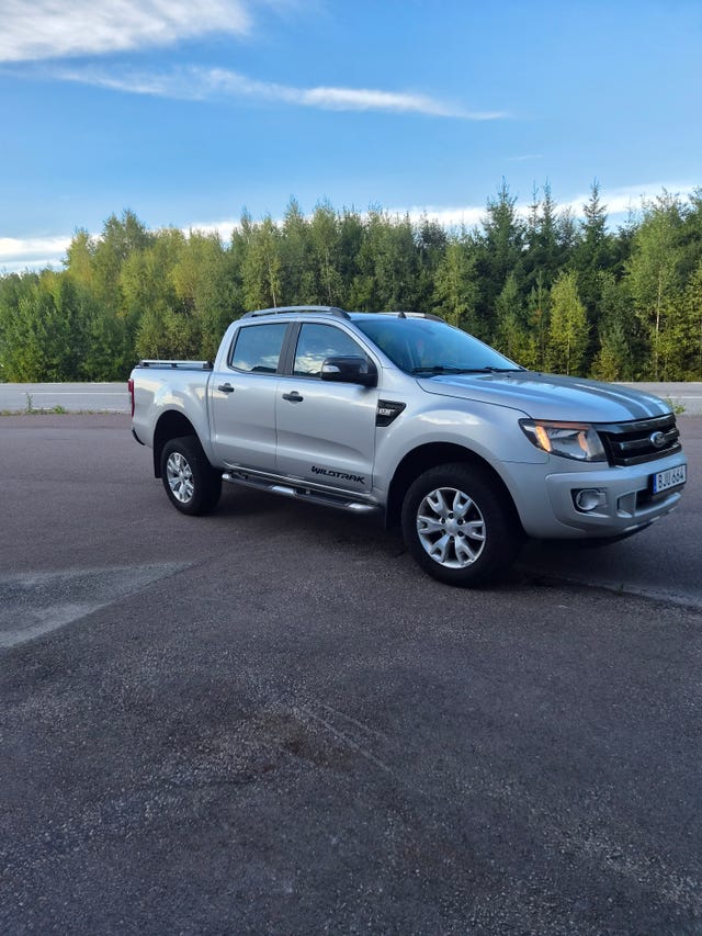 Ford Ranger 2015