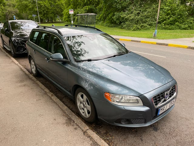 Volvo V70 2012