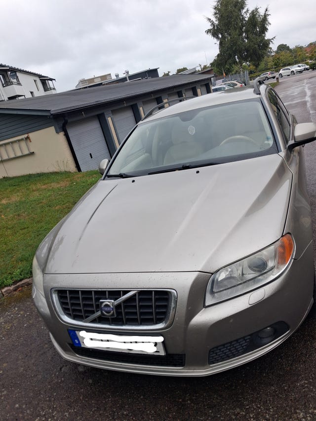 Volvo V70 2008
