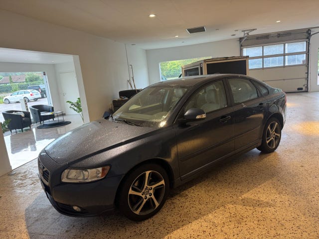 Volvo S40 2012
