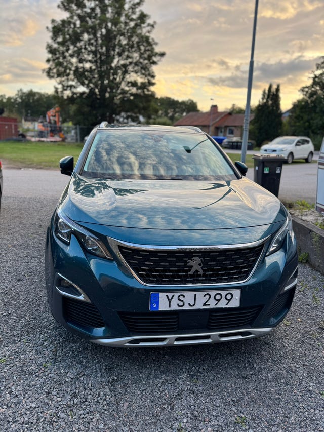 Peugeot 5008 2017
