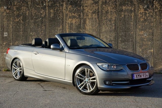 BMW 330d 2011